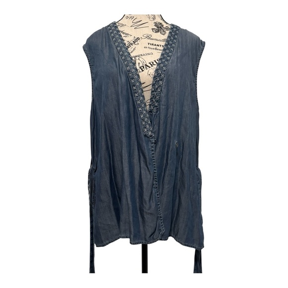 Holding Horses Anthropologie XL Stylish Blue Wrap Tank Top with Belt - Picture 8 of 13